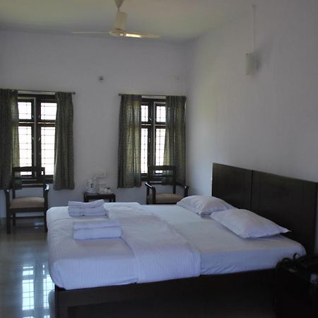 Daswal B&B Hotel Madikeri Exterior photo